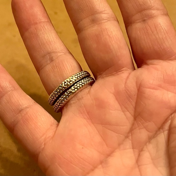 Silvertone snake ring - Picture 3 of 3